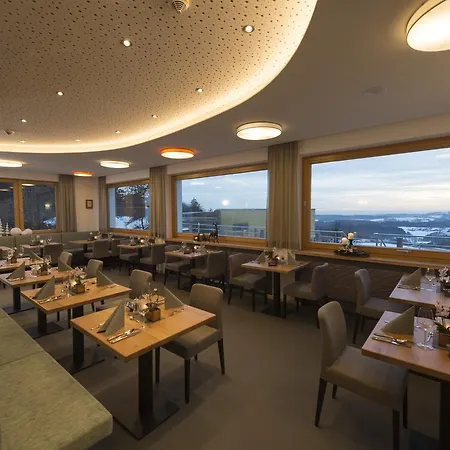 Thula Wellnesshotel Bayerischer Wald 酒店 4*