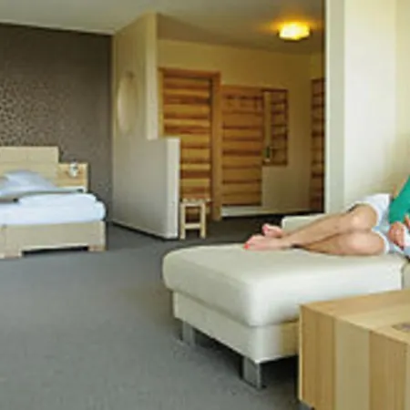 Отель Thula Wellnesshotel Bayerischer Wald 4*